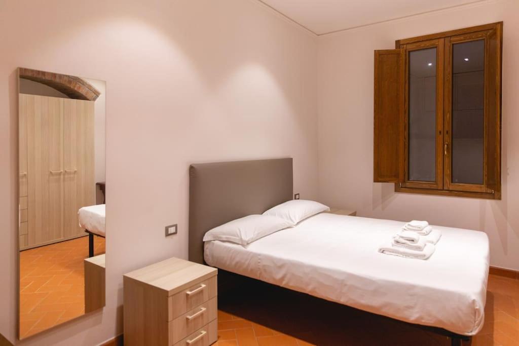 Cozy And Charmin 3Br Apartment Steps By Duomo Firenze Eksteriør billede