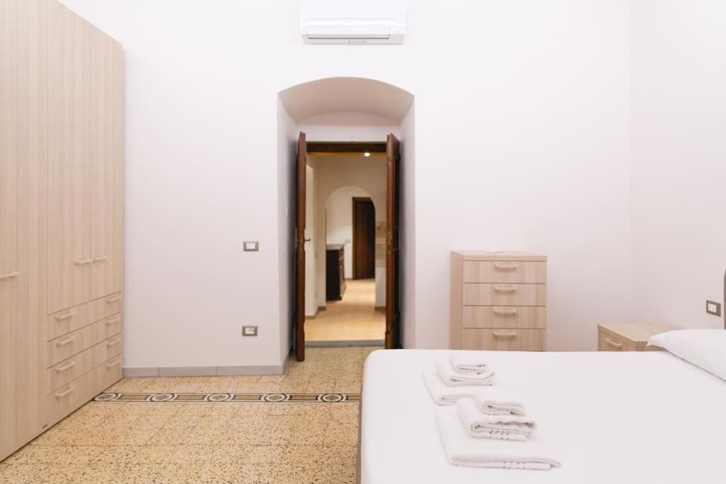 Cozy And Charmin 3Br Apartment Steps By Duomo Firenze Eksteriør billede