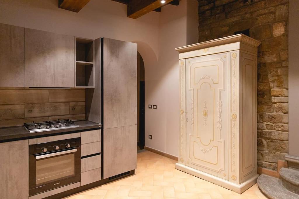 Cozy And Charmin 3Br Apartment Steps By Duomo Firenze Eksteriør billede